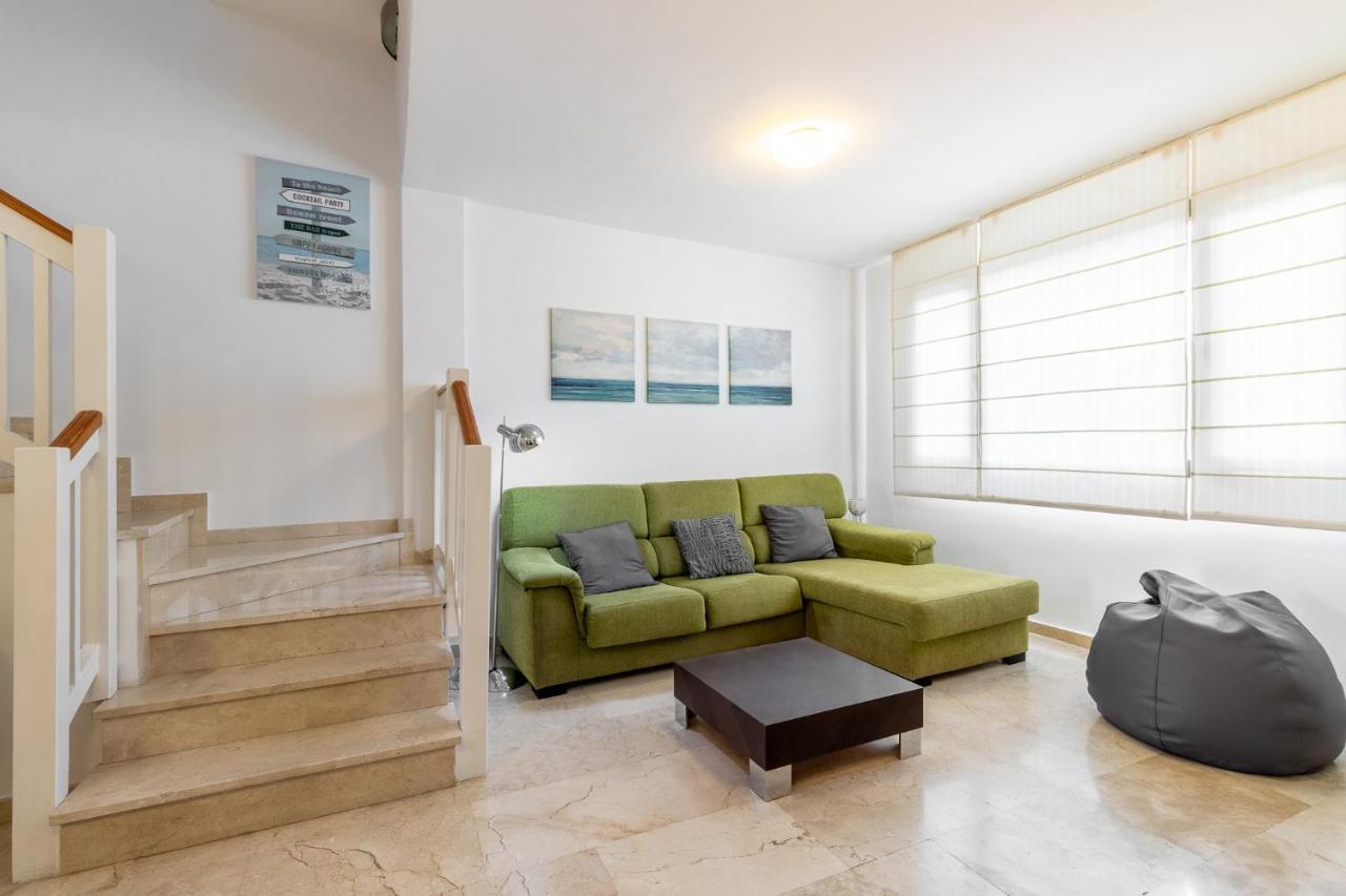 Flatguest San Fernando + 4Bdr + Terrace + Parking Villa ซานบาร์โตโลเม ภายนอก รูปภาพ