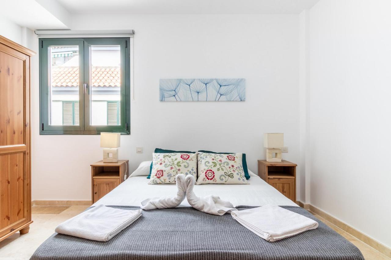 Flatguest San Fernando + 4Bdr + Terrace + Parking Villa ซานบาร์โตโลเม ภายนอก รูปภาพ