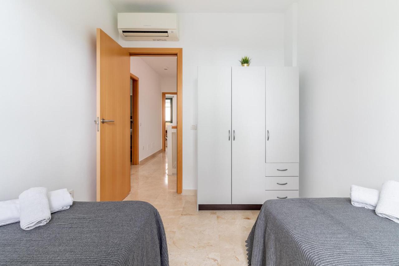 Flatguest San Fernando + 4Bdr + Terrace + Parking Villa ซานบาร์โตโลเม ภายนอก รูปภาพ
