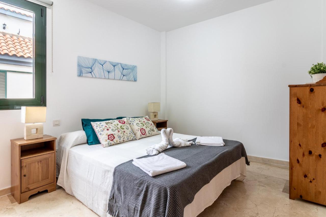 Flatguest San Fernando + 4Bdr + Terrace + Parking Villa ซานบาร์โตโลเม ภายนอก รูปภาพ