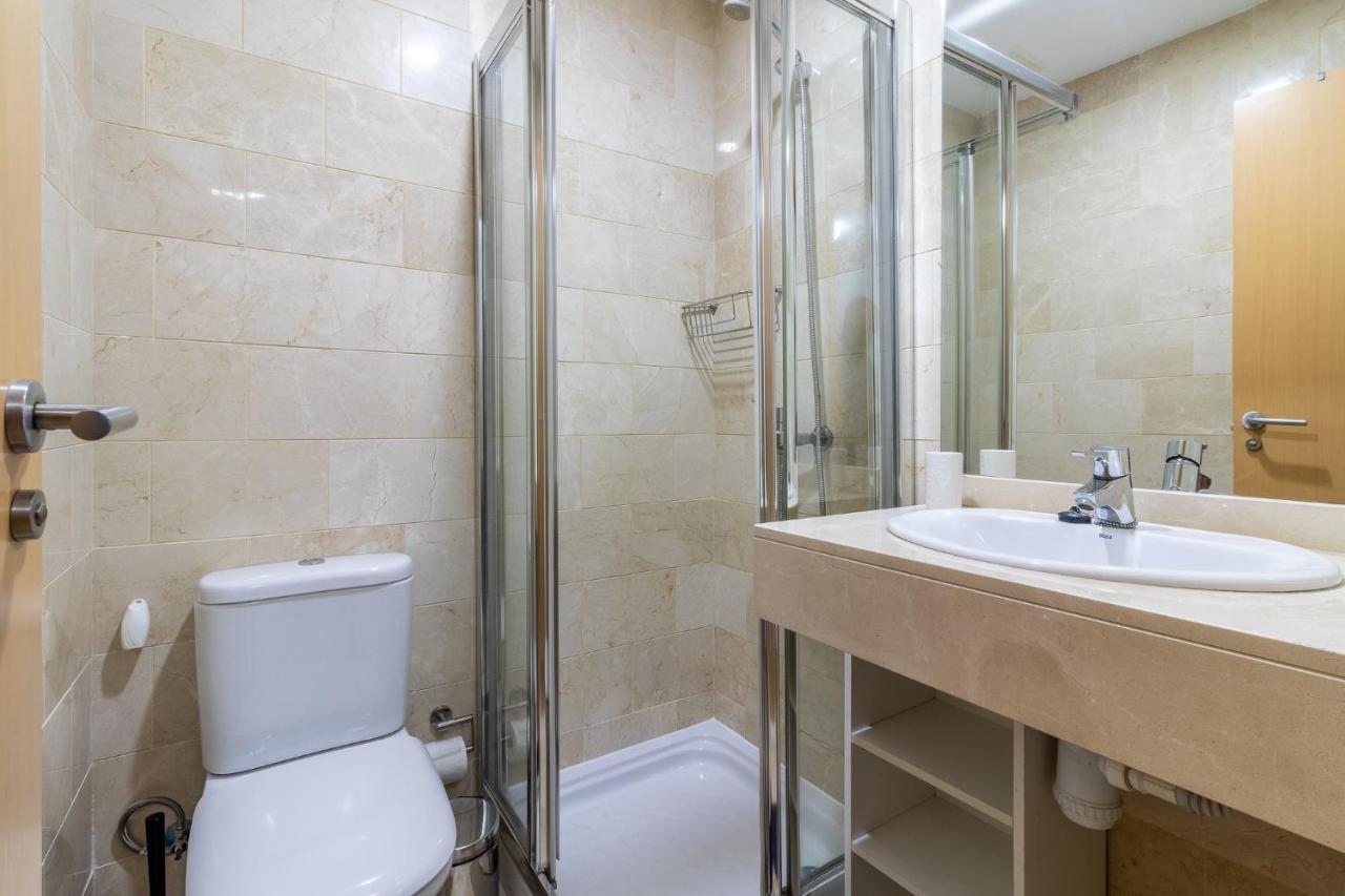 Flatguest San Fernando + 4Bdr + Terrace + Parking Villa ซานบาร์โตโลเม ภายนอก รูปภาพ